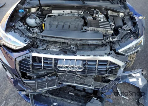 2024 Audi Q3 Premium Plus S Line 45 z USA, uszkodzony, nr VIN WA1EECF38R1116106